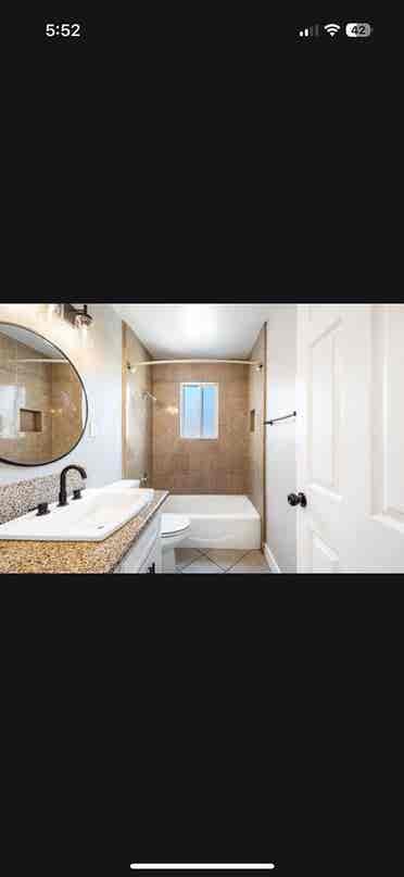 Looking for a roommate