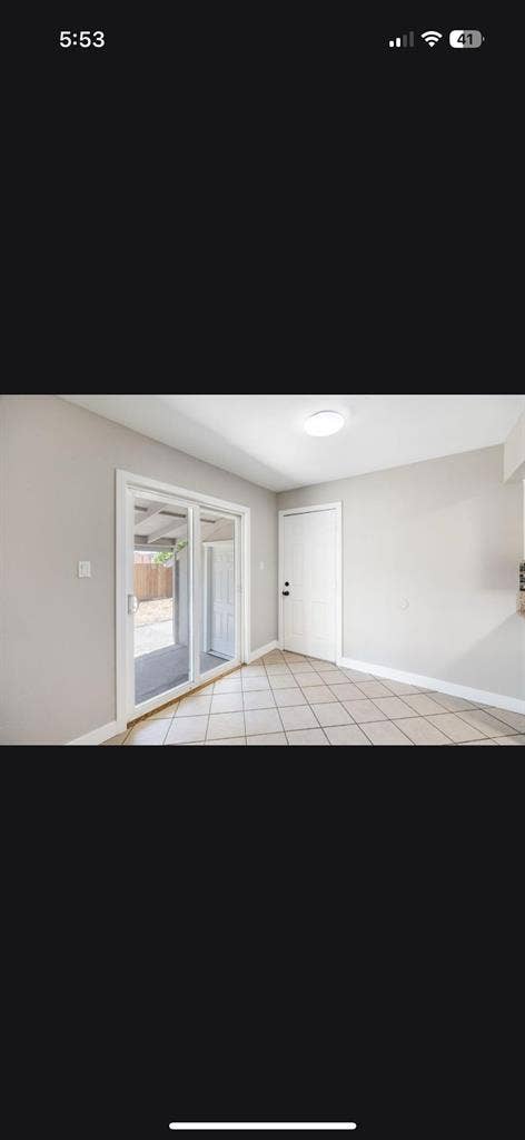 Looking for a roommate