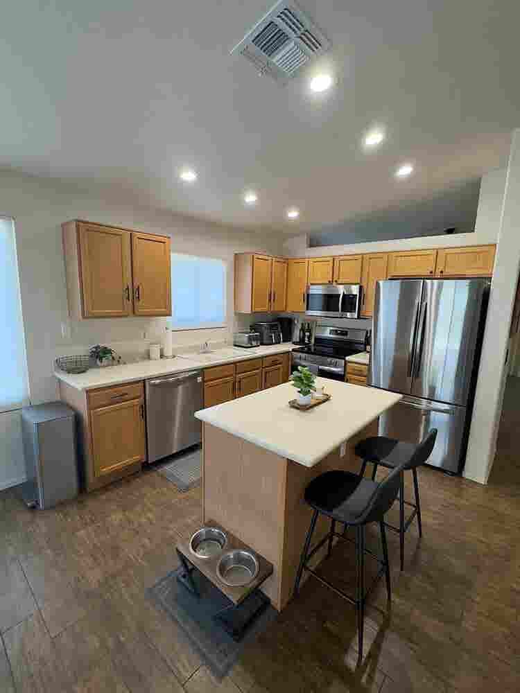 Room for rent Marana!