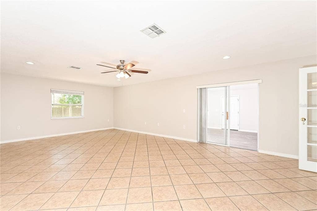 Single Family Home for rent