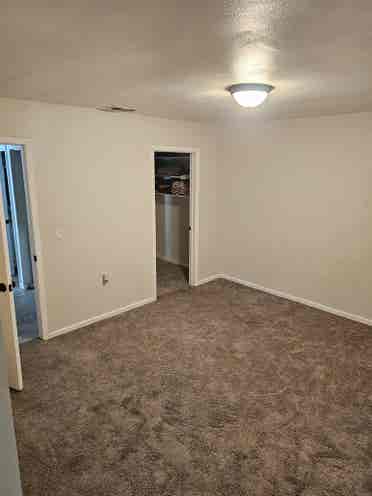 Looking for a great roommate