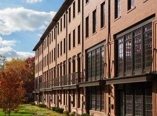 Open Room in Ballston
