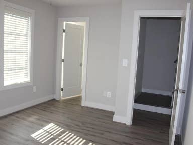 Open Room in Ballston