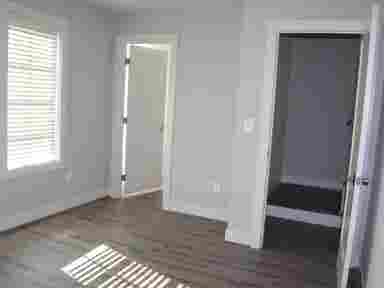 Open Room in Ballston