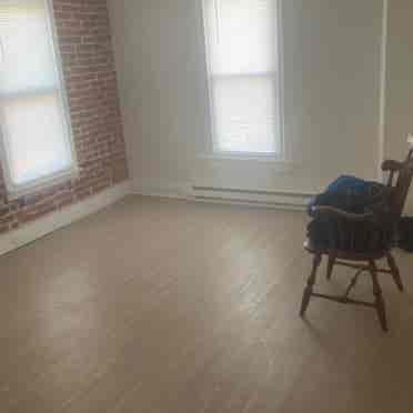 Roommate wanted