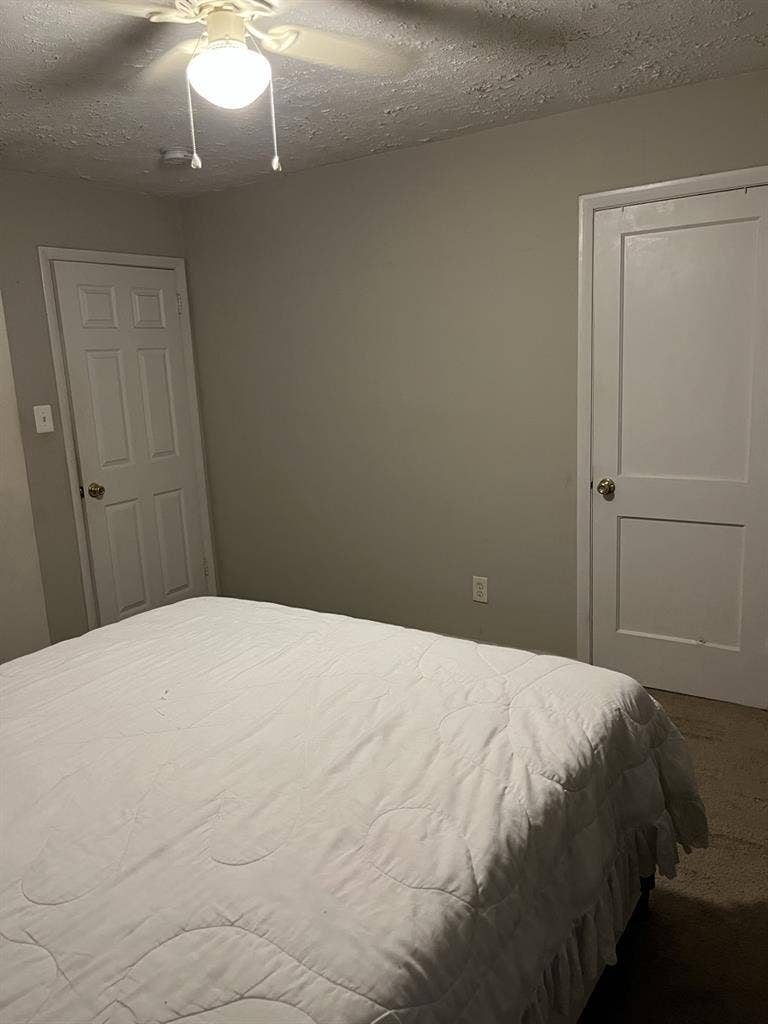 Two rooms for rent!