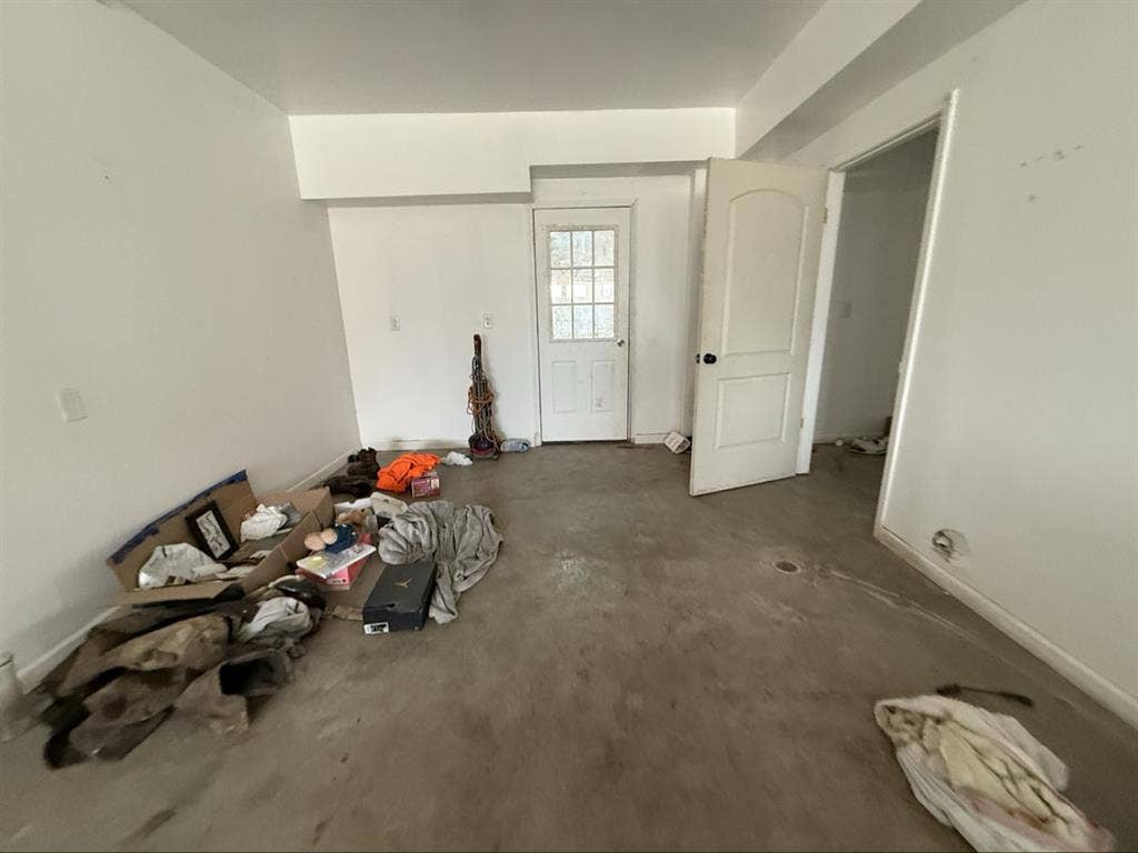 downstairs for rent