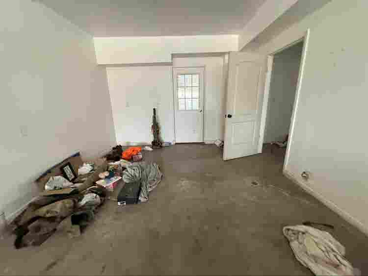 downstairs for rent