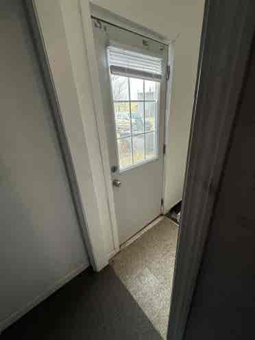 downstairs for rent