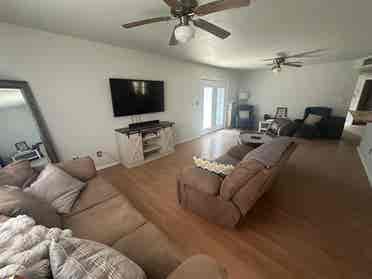 Looking for roomate.