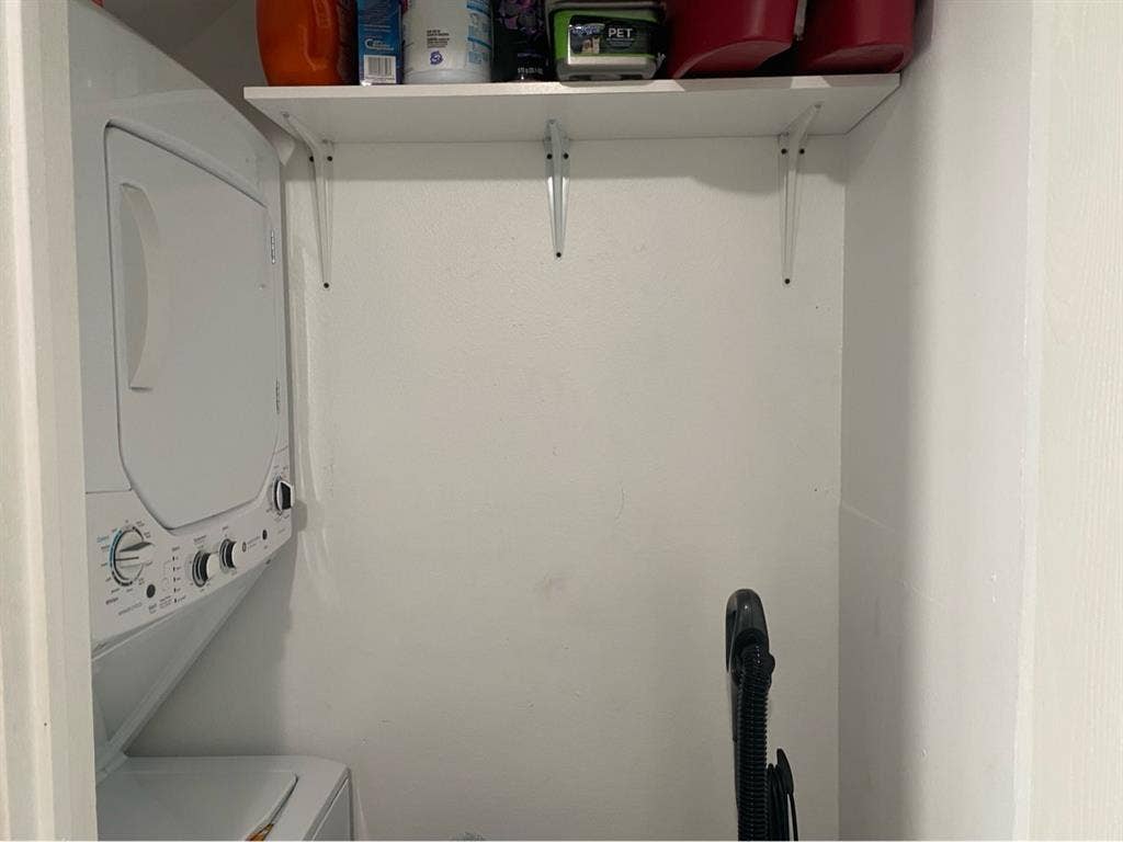 Furnished room for rent!