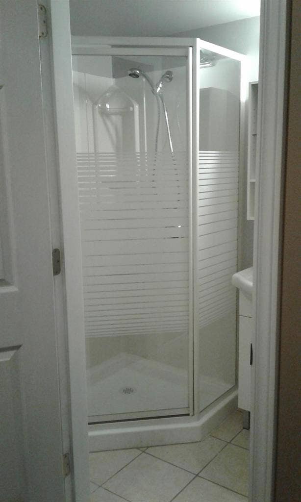 One bedroom basement suite for rent