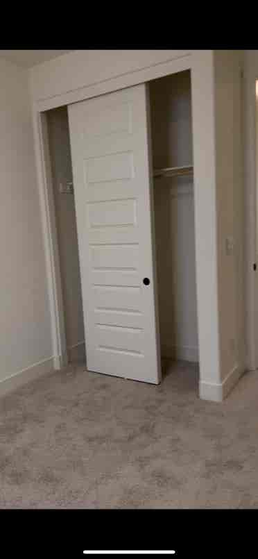 Bedroom  & Private Bathroomm