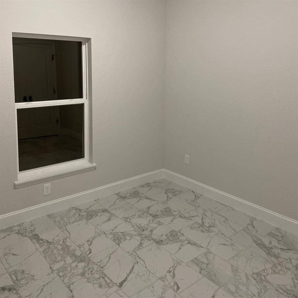 2 rooms shared bathroom for rent