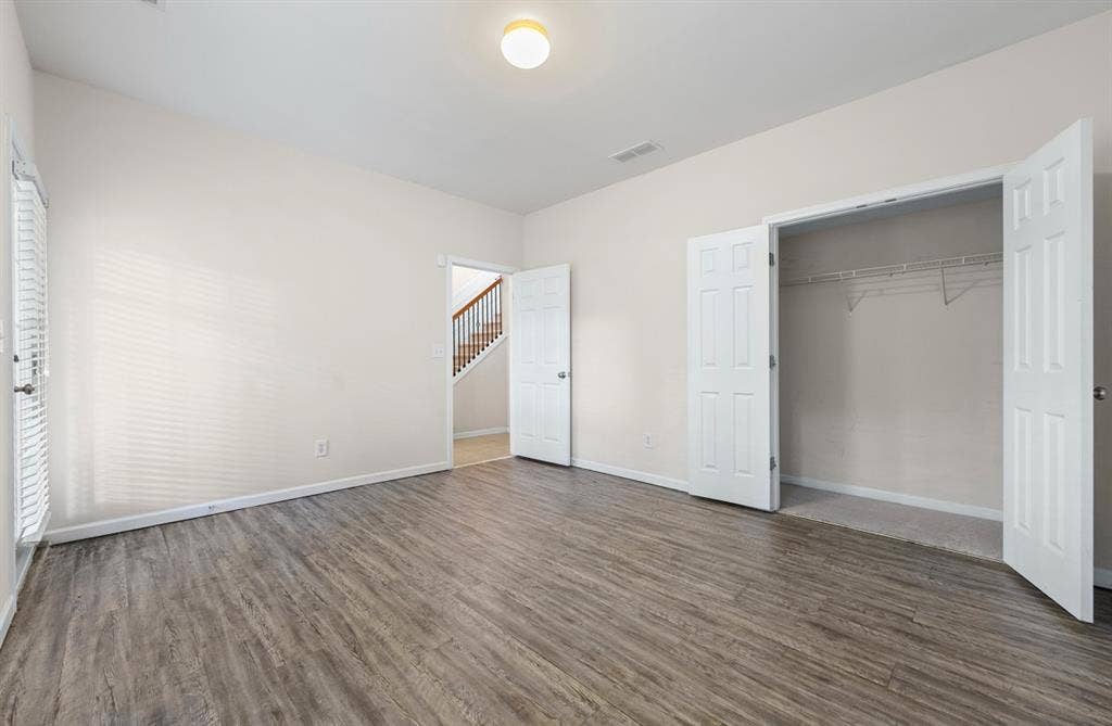 Smyrna Room w/ Trail & Shops