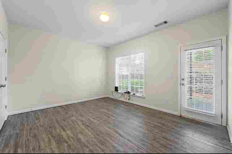 Smyrna Room w/ Trail & Shops