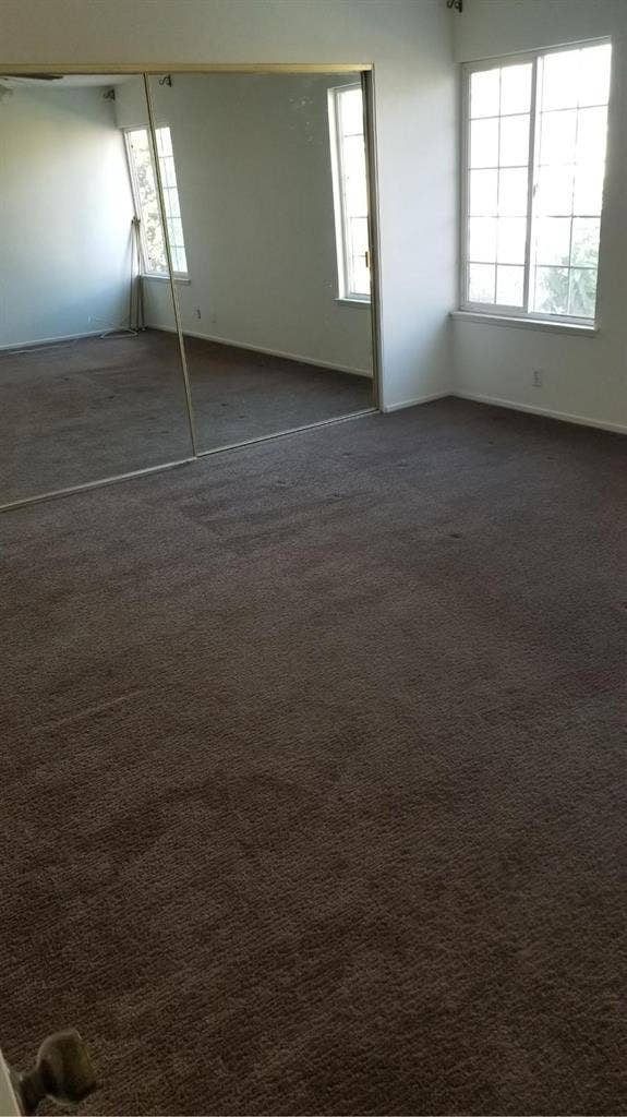Big Master bedroom for Rent 😍