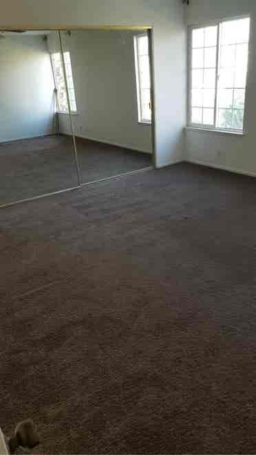 Big Master bedroom for Rent 😍