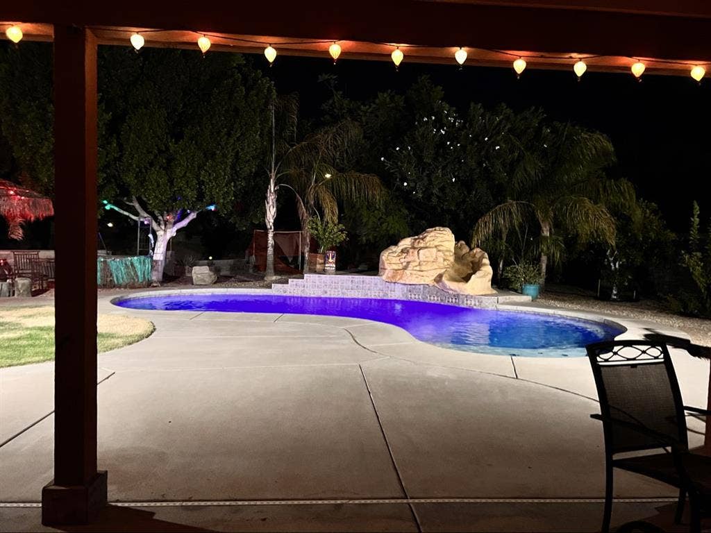 2rooms w/private pool NE Mesa
