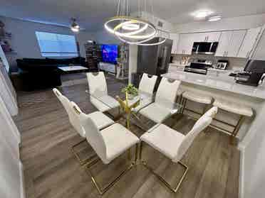 Private Room - Util & Maid Included