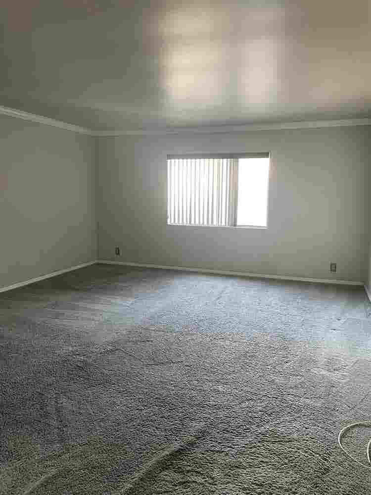 Master bedroom very big No Pets