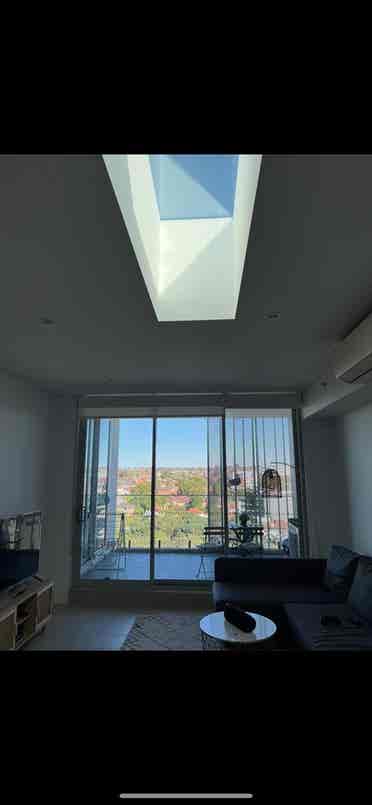 Looking for a single
 flatmate