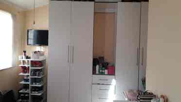 2 bedroom house 1 bedroom to rent