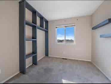 1 Room Available, Awesome House