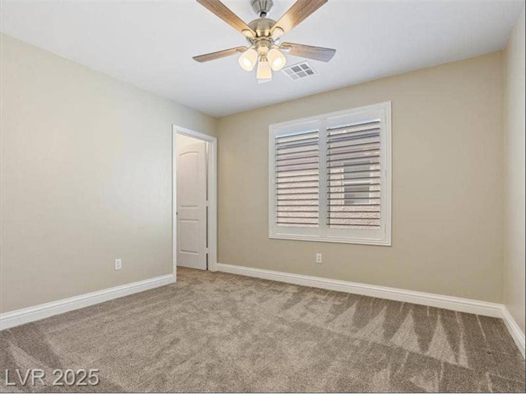 Room near Southern Hills Hospital
