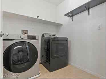 Room near Southern Hills Hospital