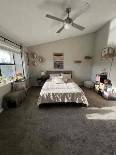 Beautiful townhouse sublease
