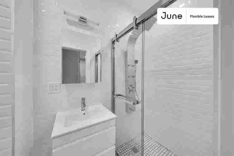 1 BR in New York City
