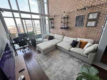 Sublet a Stunning Loft  Bath