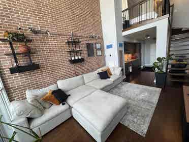 Sublet a Stunning Loft  Bath