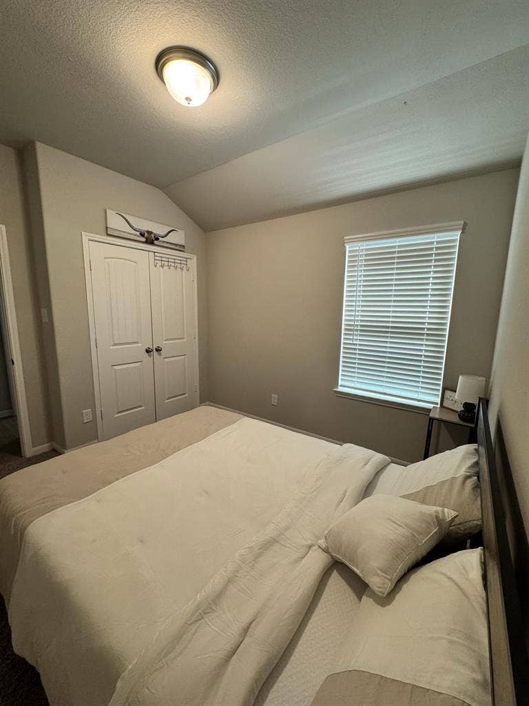 Cozy and peaceful room for rent