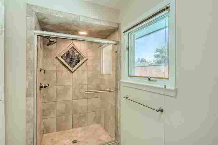1 BR in Dallas