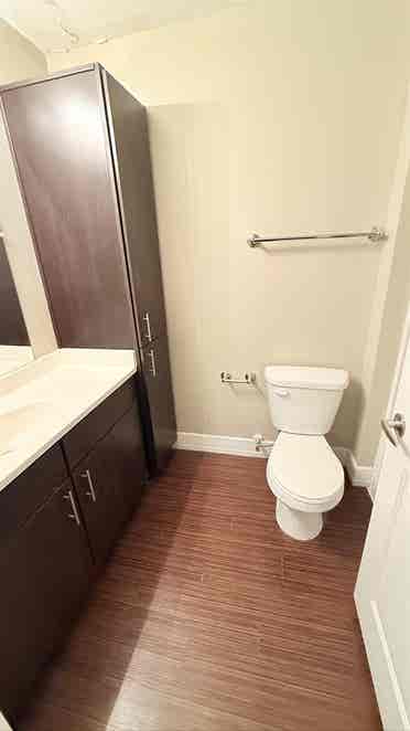 Free 1st month lease takeover