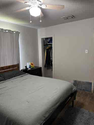Room for Rent~Utilites & WI-FI Incl