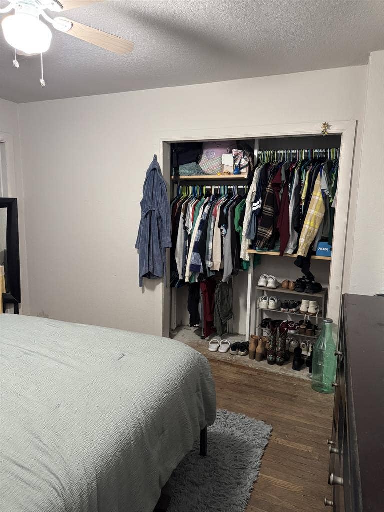 Room for Rent~Utilites & WI-FI Incl