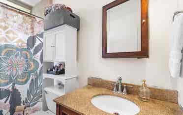 Large 1bed