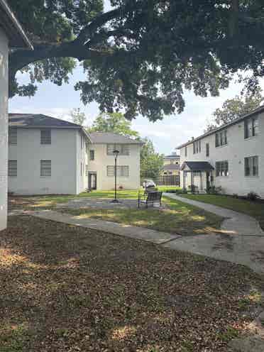 Room for rent in Midtown Mobilee
