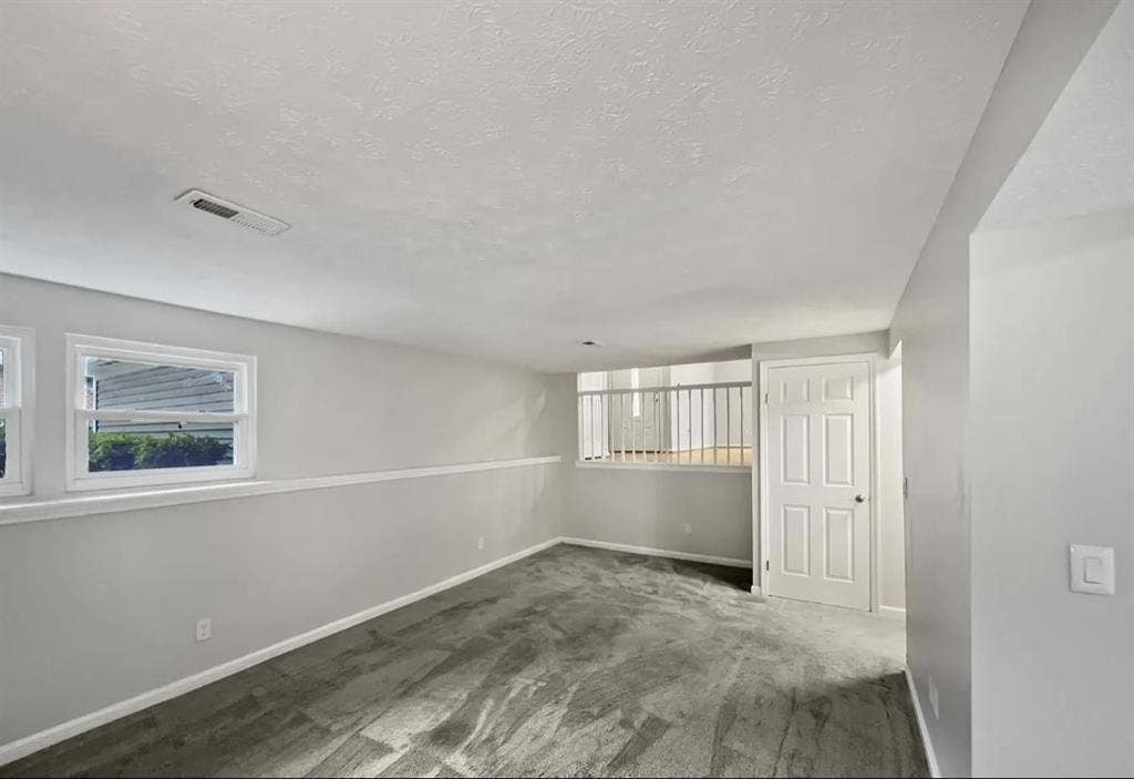 Beautiful 3-beds available for rent