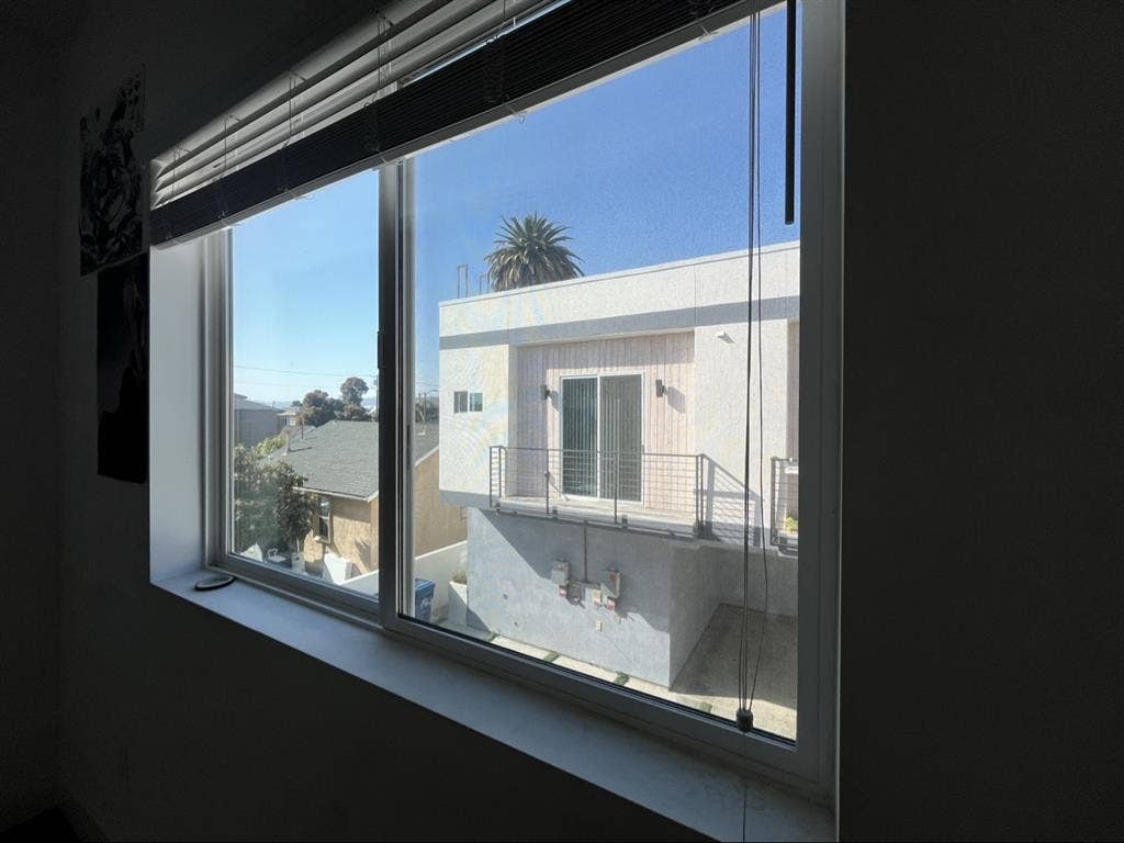 Room in Mid-City