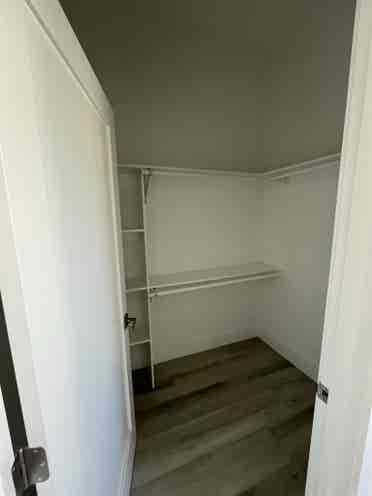 Room in Mid-City