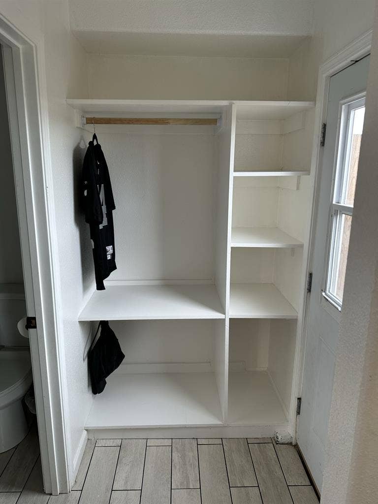 Studio with private entrance