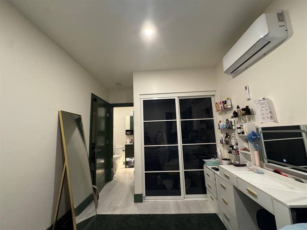 1BR Apt. in Prime Downtown Davis