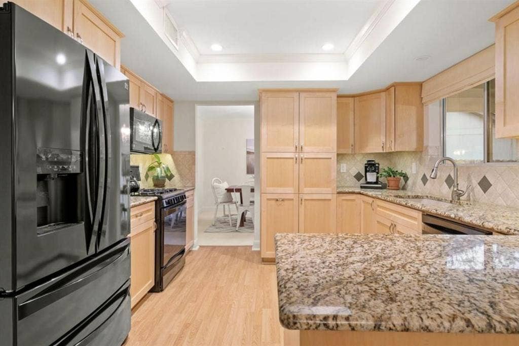 1 BR in Austin