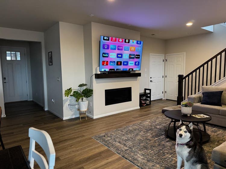 Room for Rent in Thornton