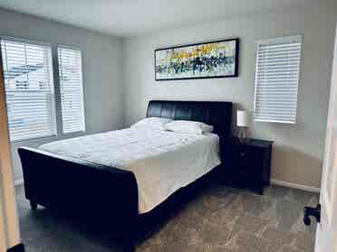 Room for Rent in Thornton.