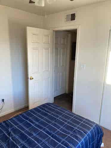 Room 4 Rent - UNLV AREA